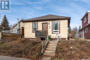 Bungalow for Sale, 964 Athabasca Street W, Moose Jaw, SK