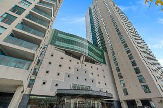 Apartment for Sale, 77 Harbour Sq #3701, Toronto, ON