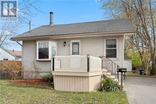 Detached House for Sale, 1 Phyllis Street, Fort Erie, ON
