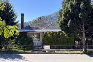 House for Sale, 309 Second Street, Nelson, BC