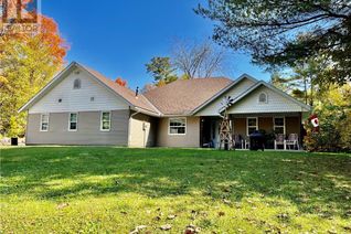 Bungalow for Sale, 820 Holmes Road, Renfrew, ON