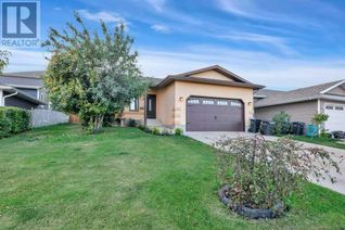 House for Sale, 5 Pickering Close, Sylvan Lake, AB