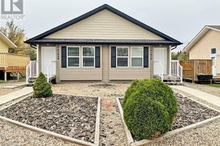 Bungalow for Sale, A 8470 Howard Avenue, Gull Lake, SK