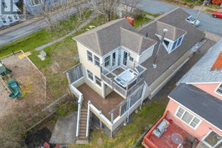 Detached House for Sale, 15 Fairbanks Street, Dartmouth, NS