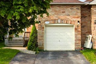 Bungalow for Rent, 111 Athabaska Rd #Main, Barrie, ON