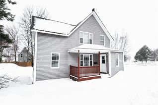 Detached House for Sale, 49 Beaumont Avenue, Grand Falls-Windsor, NL