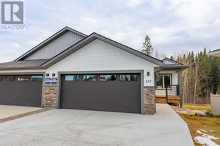 Property for Sale, 121 Berry Place, Hinton, AB