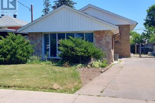 Backsplit for Rent, 38 Mendip Cres #Bsmt, Toronto, ON