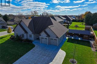 Property for Sale, 17 Bobolink Drive, Tillsonburg, ON Property for Sale, 17 Bobolink Drive, Tillsonburg, ON
