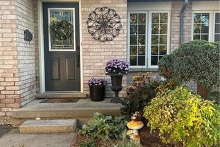House for Sale, 121 Walsh Crescent, Stratford, ON House for Sale, 121 Walsh Crescent, Stratford, ON