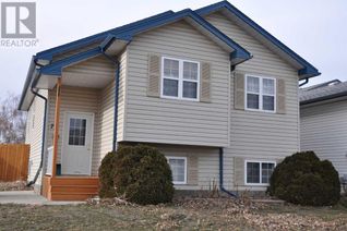 Property for Sale, 711 Red Crow Boulevard W, Lethbridge, AB Property for Sale, 711 Red Crow Boulevard W, Lethbridge, AB