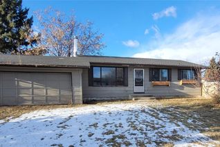 Bungalow for Sale, 16 Evans Place, Meadow Lake, SK