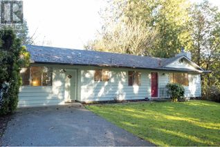 Property for Sale, 1008 Fairview Road, Gibsons, BC