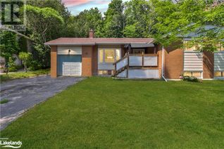 Detached House for Sale, 42 Meadow Park Drive, Huntsville, ON