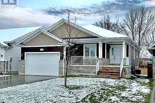 Bungalow for Sale, 227 Quebec Street, Stayner, ON