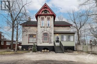 House for Sale, 3 Drummond Street E, Perth, ON