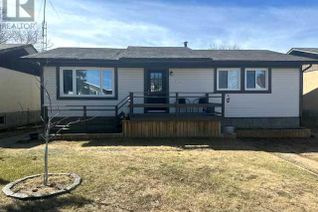 Bungalow for Sale, 1037 17 Avenue, Wainwright, AB