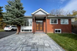 Detached House for Sale, 33 Millard Ave E, Newmarket, ON