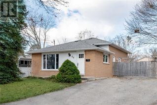 Detached House for Sale, 44 Elizabeth Crescent, Belleville, ON