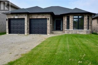 Detached House for Sale, 248 Leitch Street, Dutton, ON
