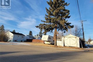 House for Sale, 4901 Leader Street, Macklin, SK
