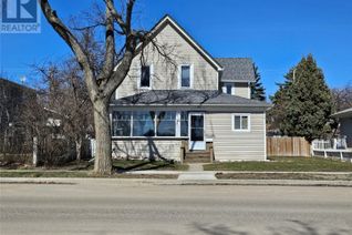 Detached House for Sale, 428 Fairford Street E, Moose Jaw, SK