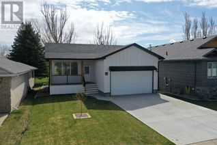 House for Sale, 11 Fairway Village, Taber, AB