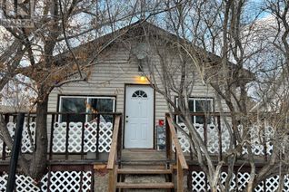 Bungalow for Sale, 197 5 Street, Drumheller, AB