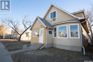 Detached House for Sale, 375 Fairford Street W, Moose Jaw, SK