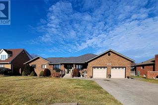 Bungalow for Sale, 12310 Candlewood, Tecumseh, ON