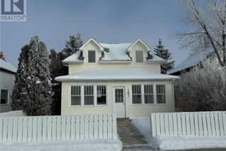 House for Sale, 107 4th Avenue W, Biggar, SK