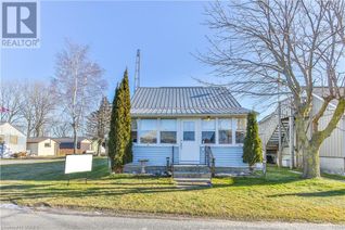 Detached House for Sale, 25 Bass Lane, Long Point, ON