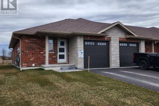 Freehold Townhouse for Sale, 48 Cedar Park Crescent #Lot 16, Quinte West, ON