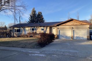 Detached House for Sale, 706 Grey Avenue, Grenfell, SK