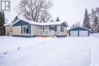 Detached House for Sale, 1023 Knox Place, Prince Albert, SK
