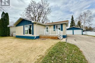 House for Sale, 1023 Knox Place, Prince Albert, SK