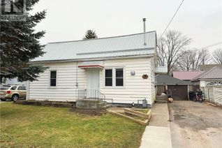 House for Sale, 28 Victoria Street S, Aylmer, ON