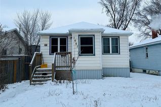 Detached House for Sale, 1007 23rd Street W, Saskatoon, SK