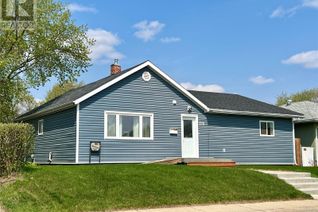 Detached House for Sale, 328 23rd Street E, Prince Albert, SK