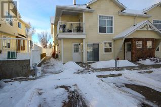 Townhouse for Sale, 33 Jennings Crescent #8, Red Deer, AB