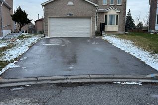 Detached House for Sale, 1577 Somergrove Cres, Pickering, ON