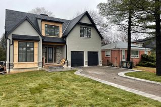 Detached House for Sale, 601 Maplehurst Ave, Oakville, ON