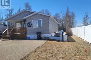 Bungalow for Sale, 10042 Township Road 422 #102A, Rural Ponoka County, AB