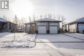 Detached House for Sale, 32 Motherwell Drive, White City, SK