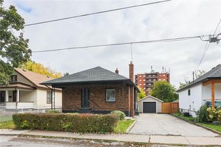Bungalow for Sale, 3952 St Peter St, Niagara Falls, ON