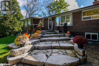 Bungalow for Sale, 1043 Peter Street W, Oro-Medonte, ON
