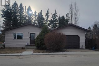 Detached House for Sale, 4701 Express Avenue, Macklin, SK