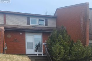 Condo Townhouse for Sale, 33 Mississauga Ave, Elliot Lake, ON