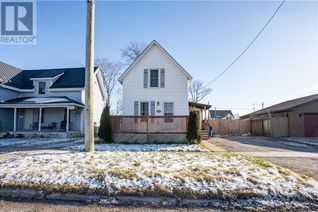 House for Sale, 460 Wallace Street, Wallaceburg, ON