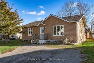 Detached House for Sale, 69 London Ave, Prince Edward County, ON